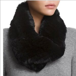 Fluffy furry Gap scarf! 💜